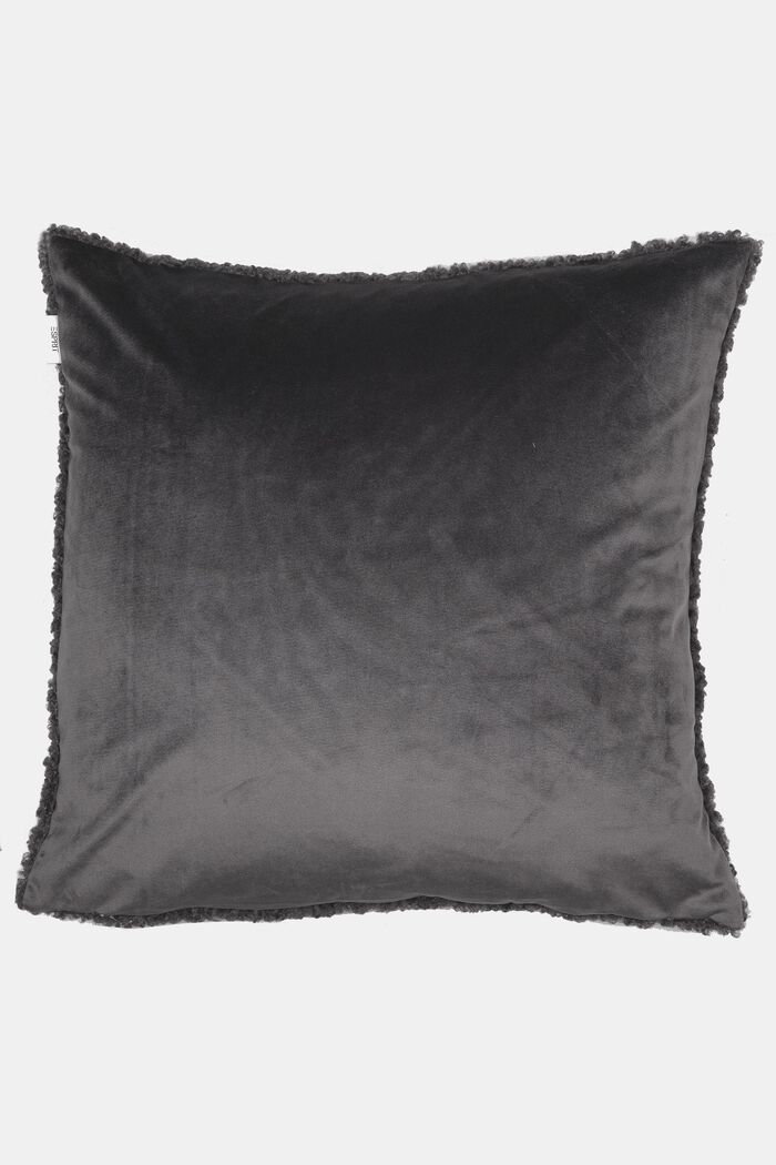 Plush cushion cover