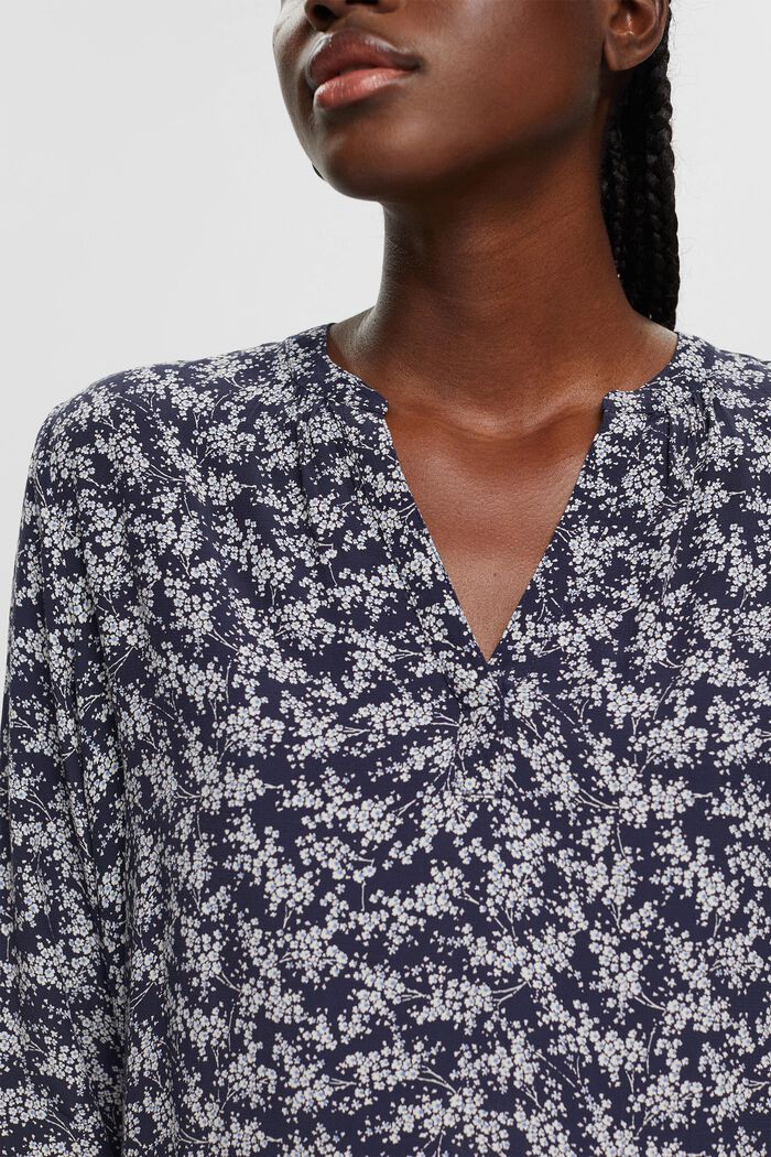 Patterned blouse, LENZING™ ECOVERO™, BLUE, detail image number 2