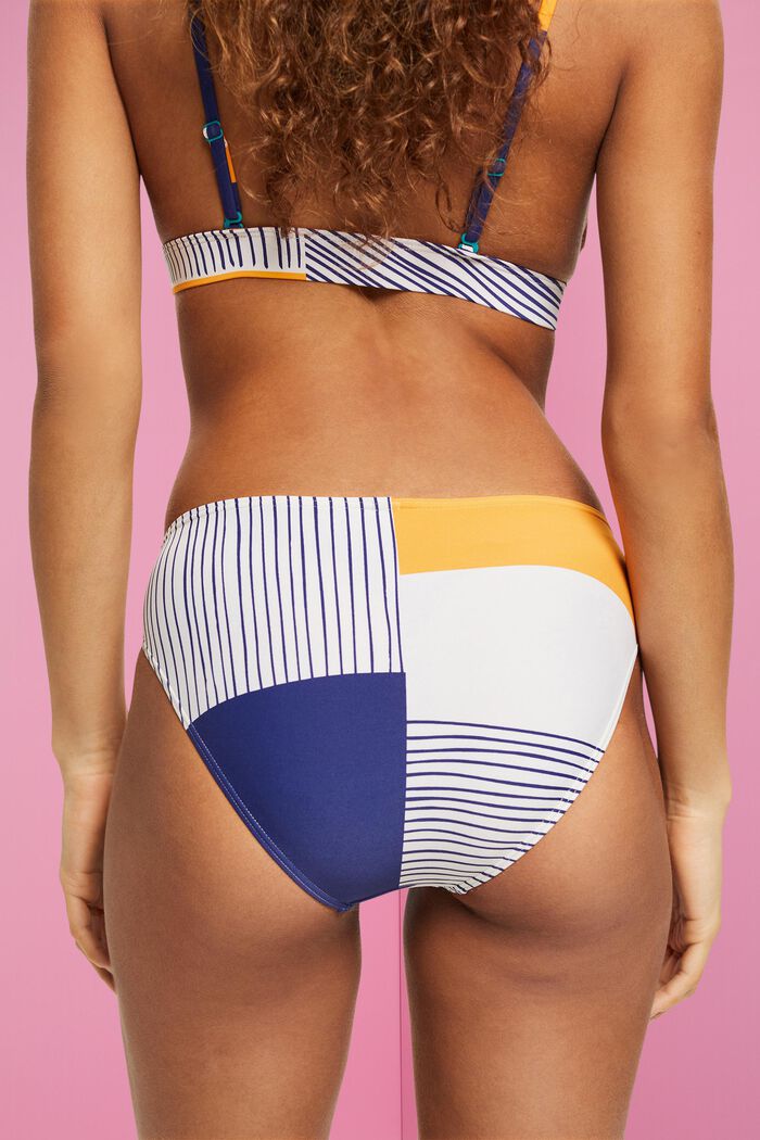 Bikini bottoms in pattern mix design, SAND, detail image number 3