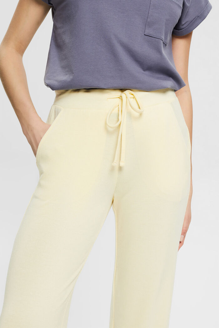 Soft knitted trousers made of recycled material, PASTEL YELLOW, detail image number 2