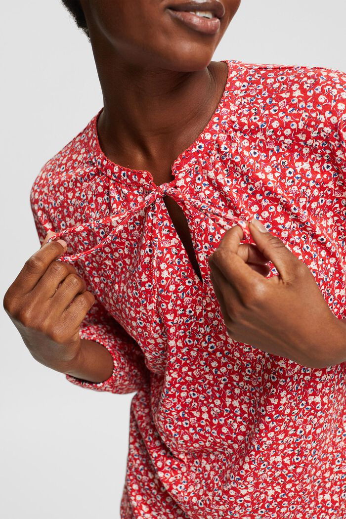 Long sleeve top in a blouse look made of blended organic cotton, RED, detail image number 2