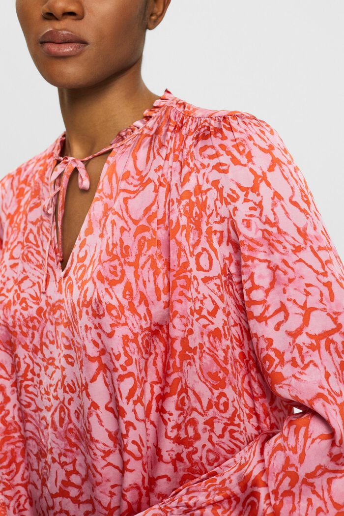 Patterned satin blouse with ruffled edges, PINK, detail image number 2