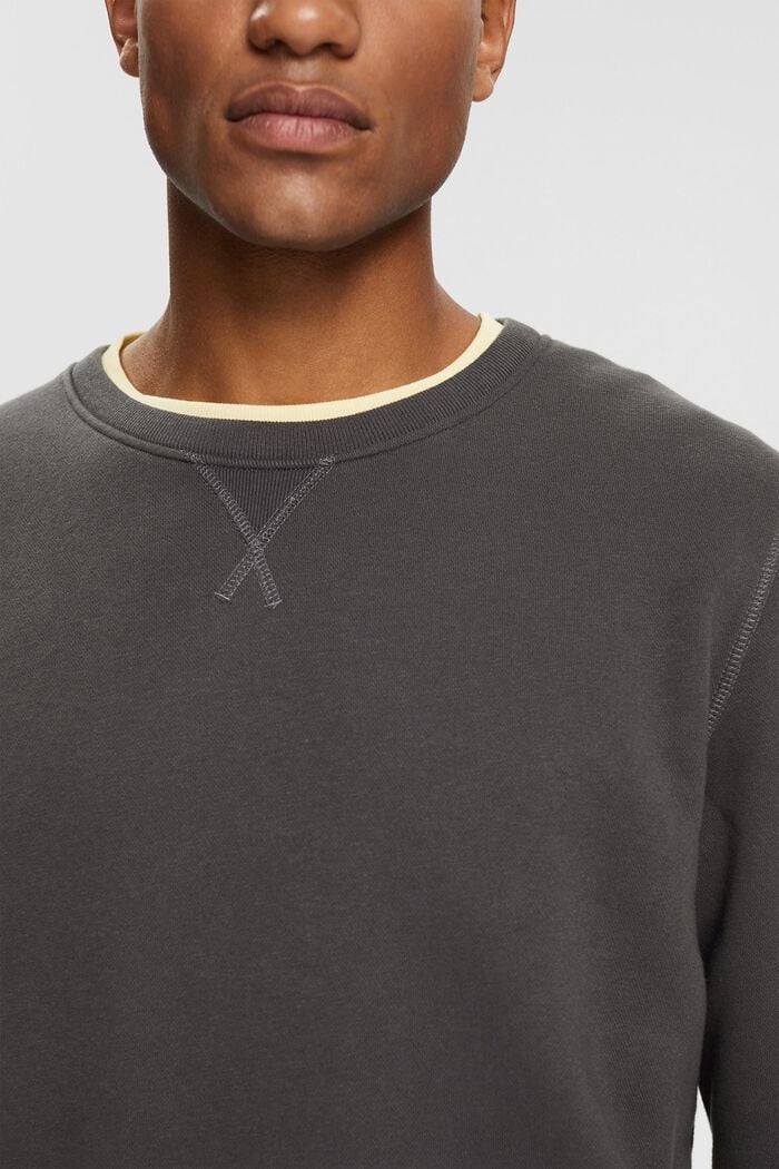 Plain regular fit sweatshirt, BLACK, detail image number 1