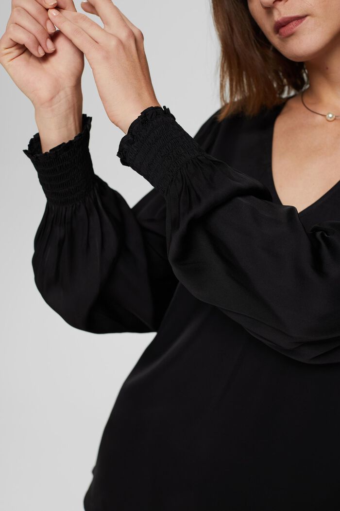 Satin blouse with balloon sleeves, BLACK, detail image number 2