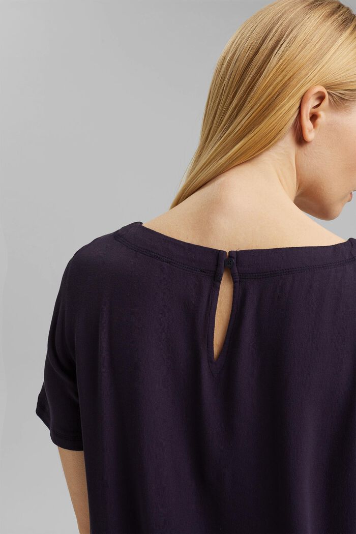Short-sleeved blouse made of LENZING™ ECOVERO™, NAVY, detail image number 2