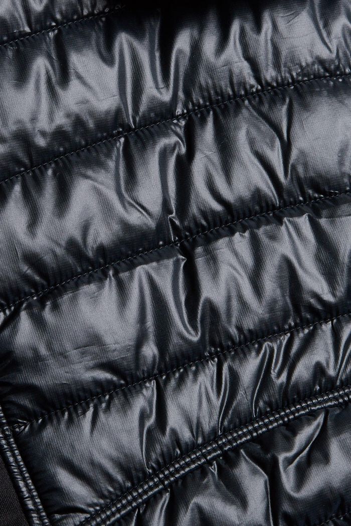 Made of recycled material: lightweight jacket with 3M™ Thinsulate™, BLACK, detail image number 3
