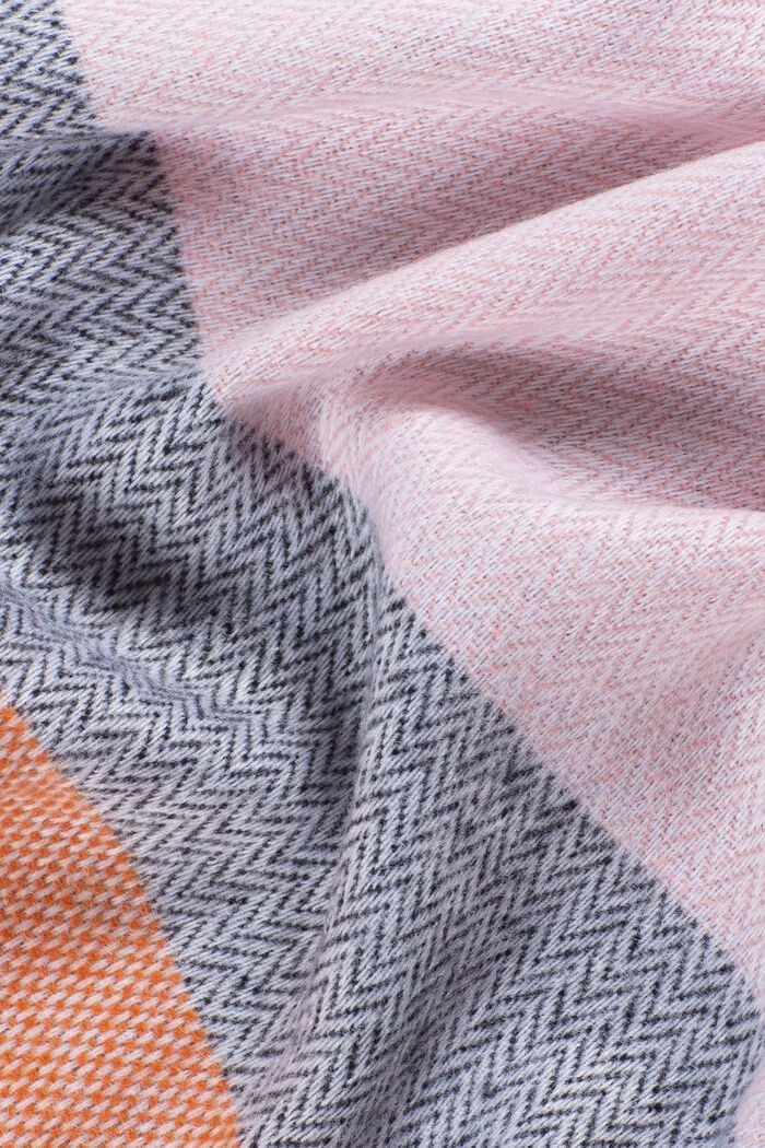 Made of recycled material: throw with a striped pattern, MULTI, detail image number 1