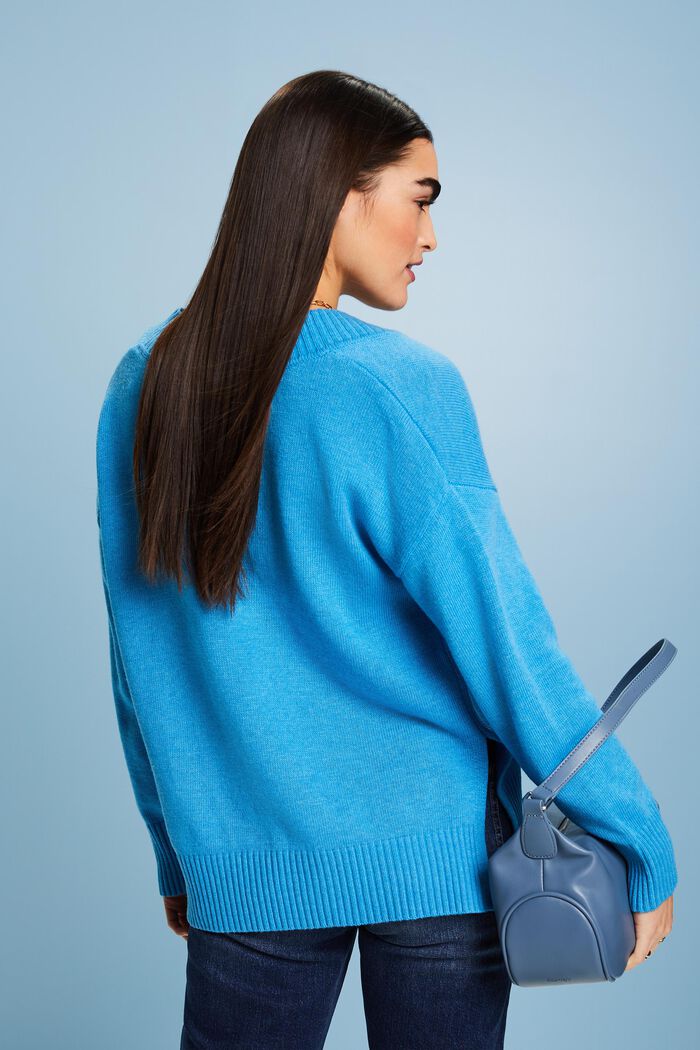 V-Neck Wool-Cashmere Blend Sweater, BLUE, detail image number 2