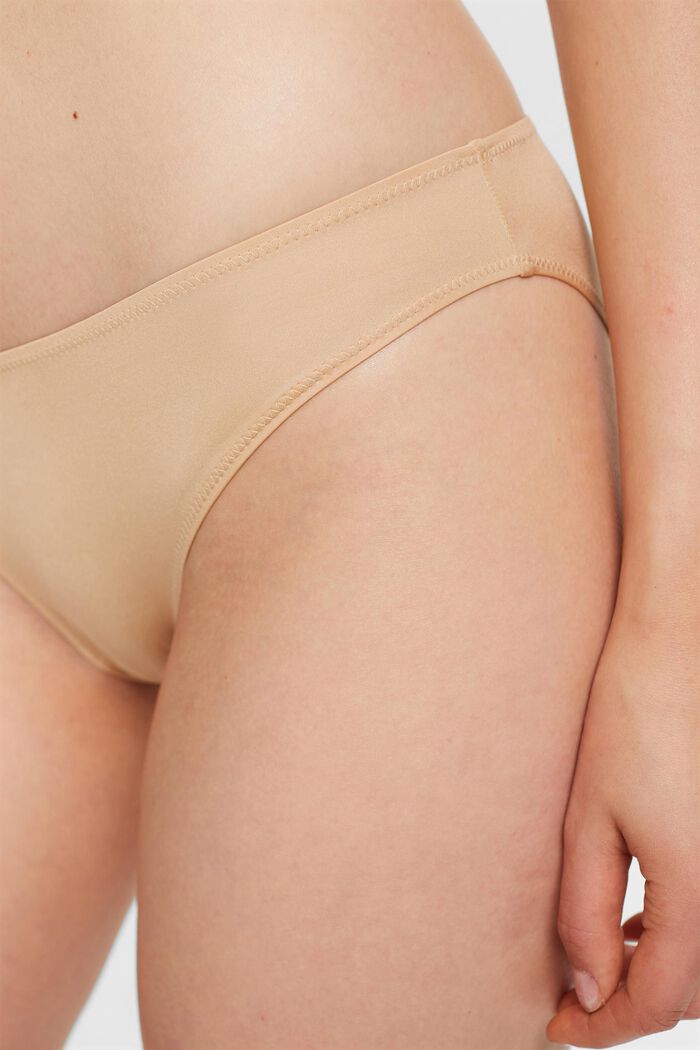 Hipster Microfiber Briefs, DUSTY NUDE, detail image number 2