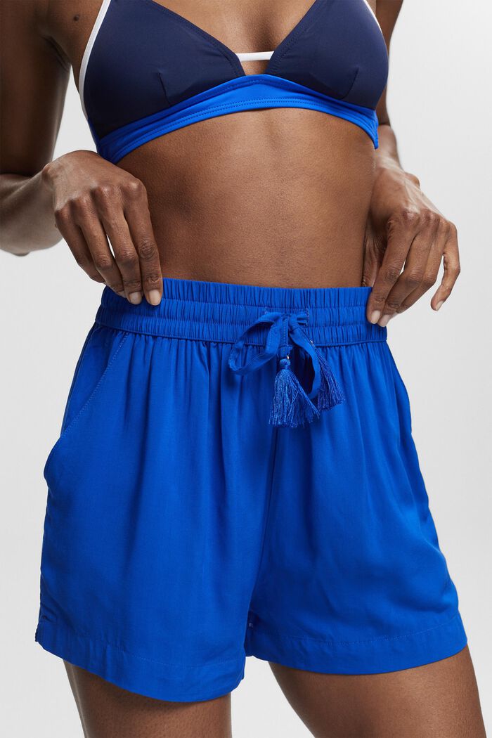 Shorts with tassels, LENZING™ ECOVERO™, BRIGHT BLUE, detail image number 2