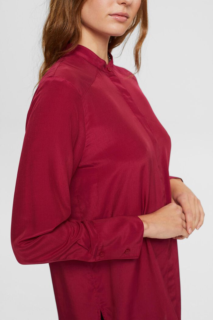 Blouse with banded collar, CHERRY RED, detail image number 2