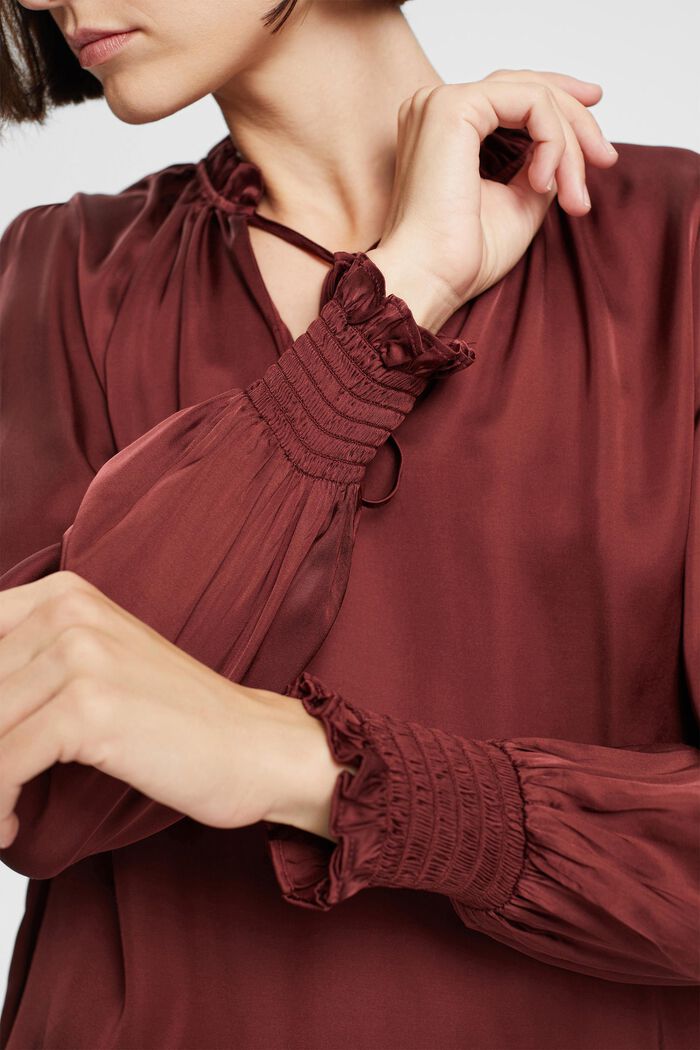 Satin ruffle collar blouse, LENZING™ ECOVERO™, BORDEAUX RED, detail image number 2