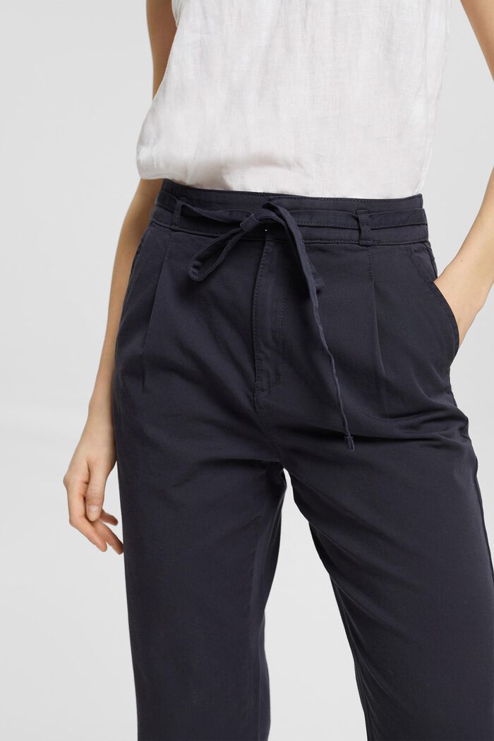 Chinos with a tie-around belt made of pima cotton, NAVY, detail image number 0
