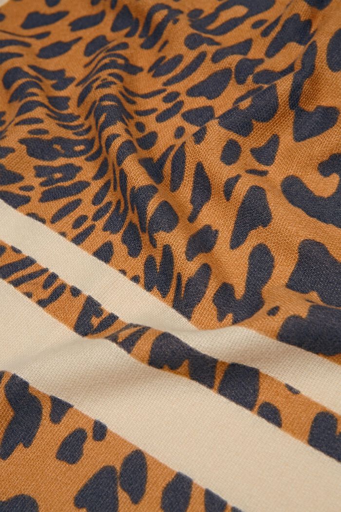 Recycled: leopard pattern scarf, BARK, detail image number 1