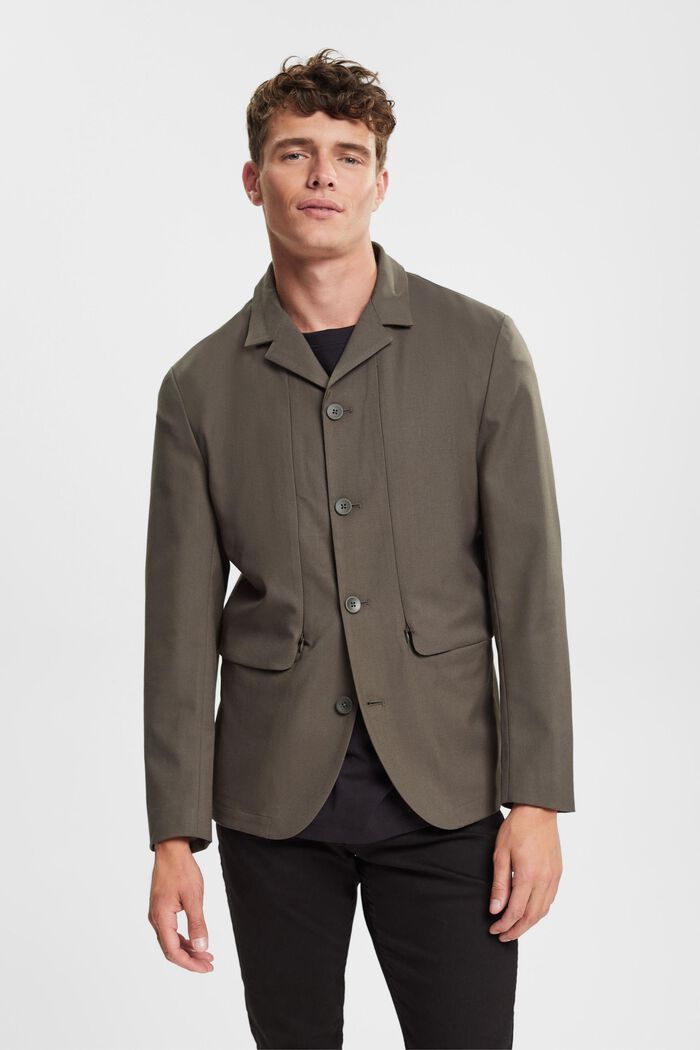 Made of recycled material: breathable tailored jacket