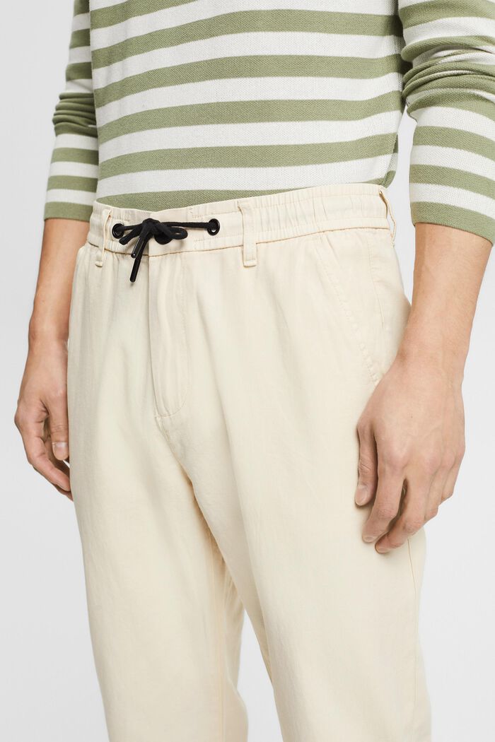 With linen: Chinos with a drawstring waistband, CREAM BEIGE, detail image number 2
