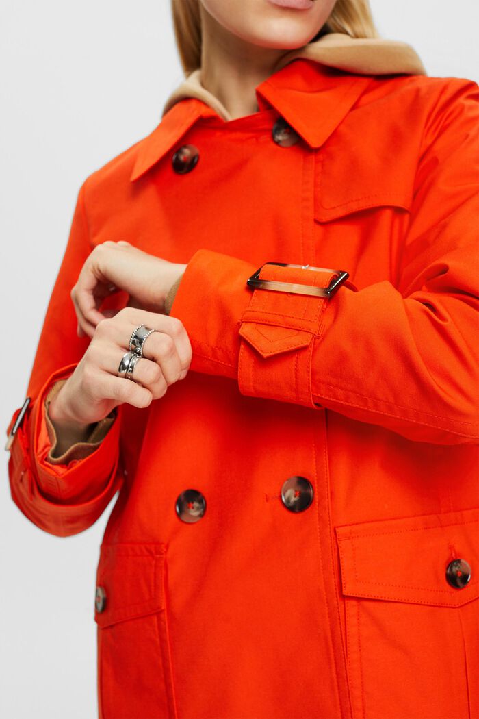Short double-breasted trench coat, ORANGE RED, detail image number 2