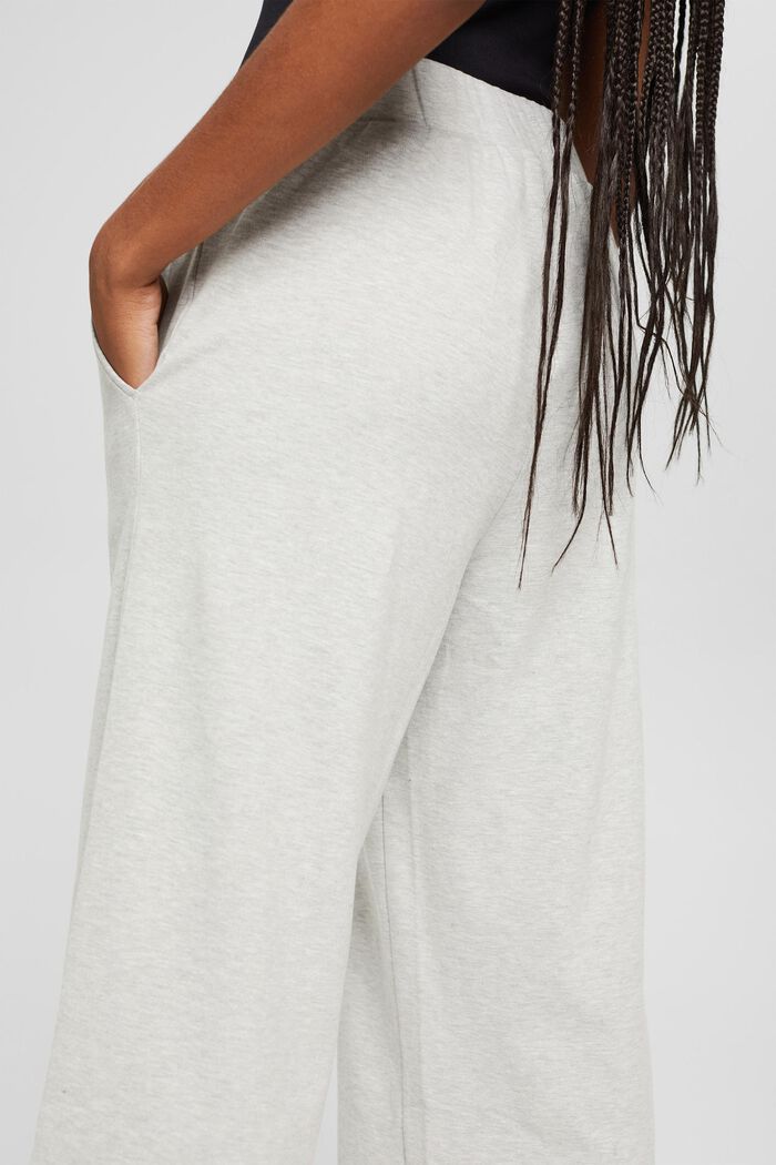 Sweatshirt tracksuit bottoms with wide legs, blended cotton, LIGHT GREY, detail image number 5