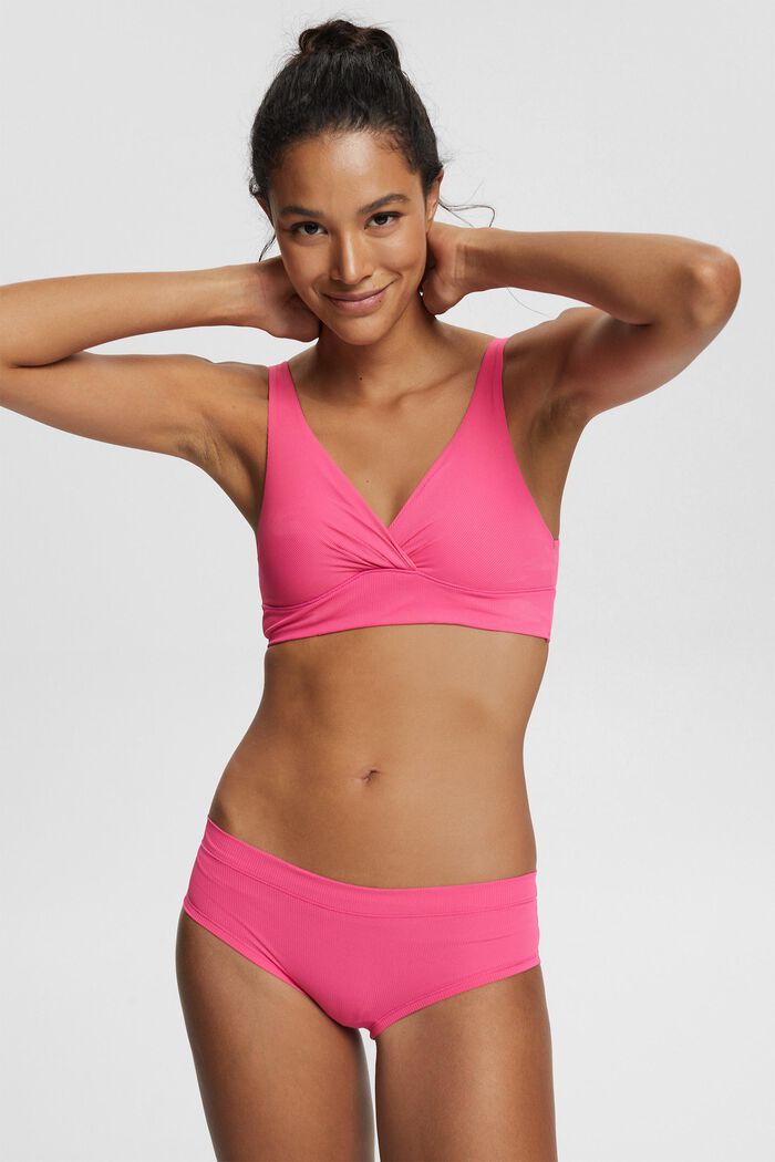 Made of recycled material: non-wired, ribbed-effect bra