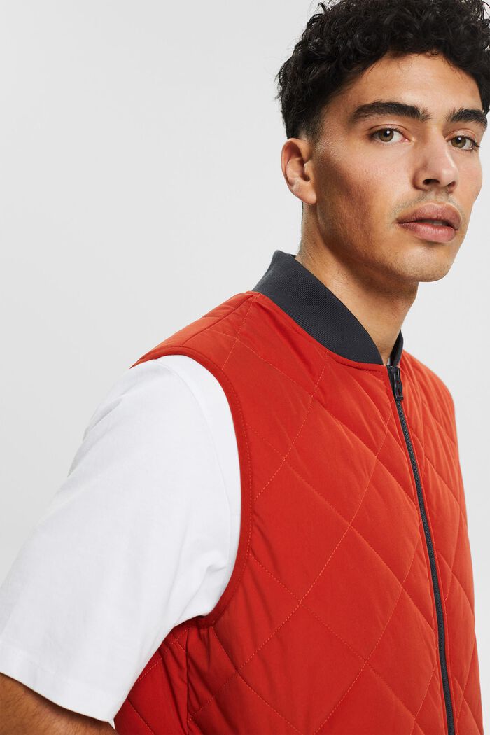 Made of recycled material: quilted body warmer with ribbed trims, RED ORANGE, detail image number 6
