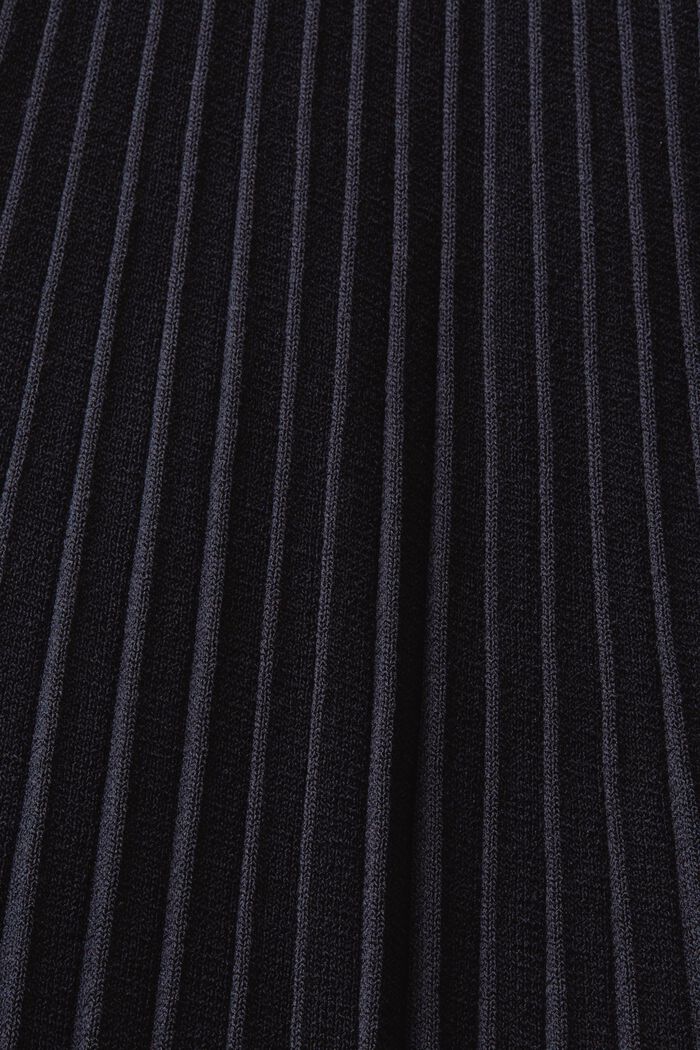 Mockneck pleated midi dress with short-sleeves, BLACK, detail image number 5