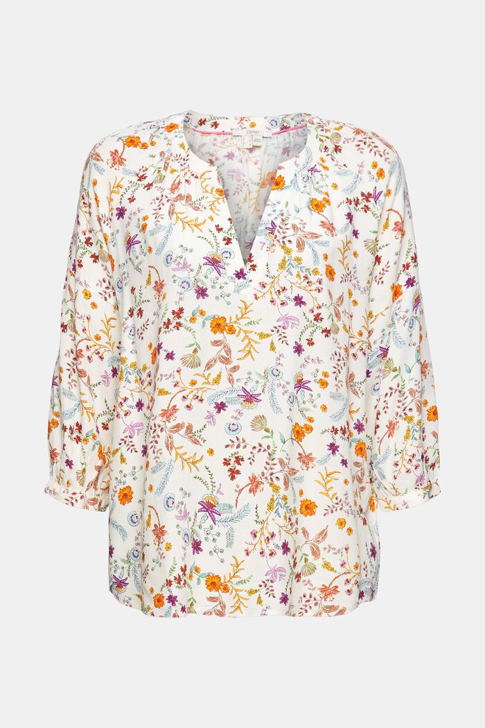 Blouse with a floral pattern